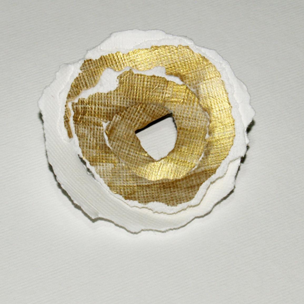 Paper on U Brooches
